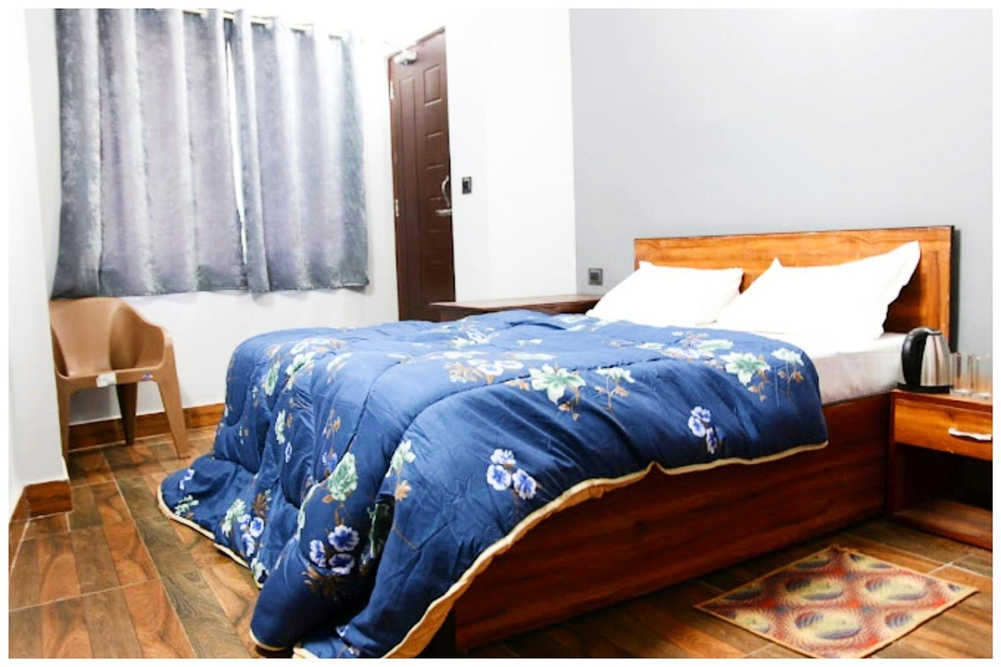 Hotel Premium Pitstop Near Railway Station Best Hotel In Darjeeling Dárdžiling Exteriér fotografie